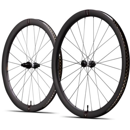 Reserve Paire de Roues - 40 | 44 GR - DT 350 - 28" | Carbon | Clincher | Centerlock - 12x100mm | 12x142mm - Shimano HG-EV