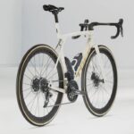 Trek MADONE SLR 7 AXS Gen 8 – Image 2