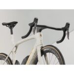 Trek MADONE SLR 7 AXS Gen 8 – Image 5