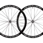 Roues de vélo de route Shimano Dura Ace WH-R9170 C40 TL Disc